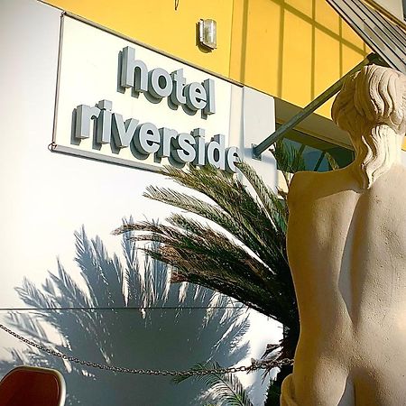 Hotel Riverside مودينا المظهر الخارجي الصورة